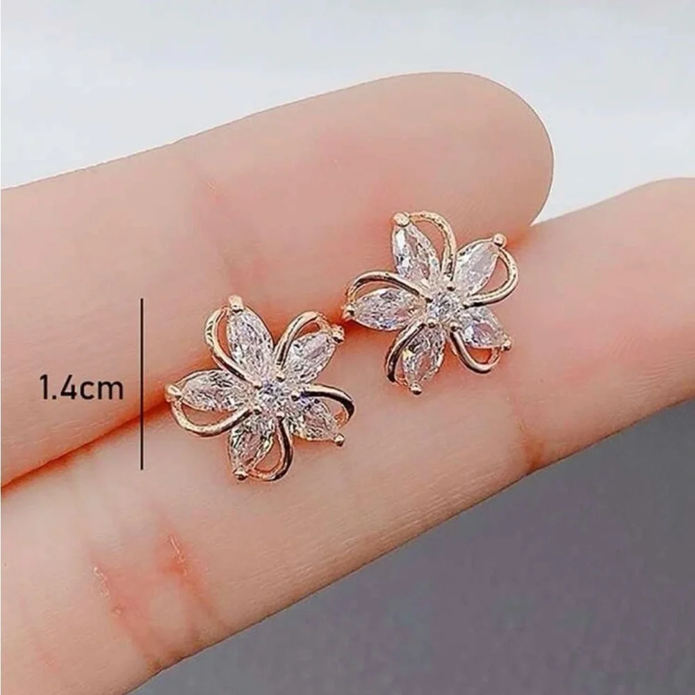 💖5 items for $25 Sale!💖 Flower CZ Rose Gold Stud Earrings - Picture 3 of 3